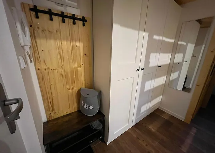 265 Apartment *